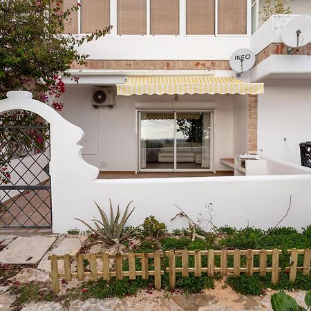 Estudio 24 Em Santa Barbara De Nexe - Faro Colmeal  Eksteriør billede